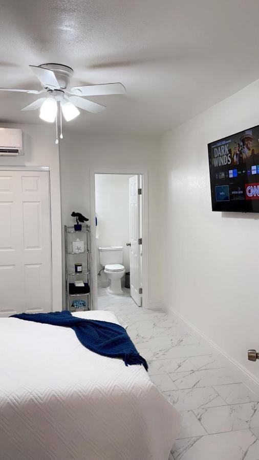 Guest House , 5 Min Away From Las Airport. Лас-Вегас Экстерьер фото